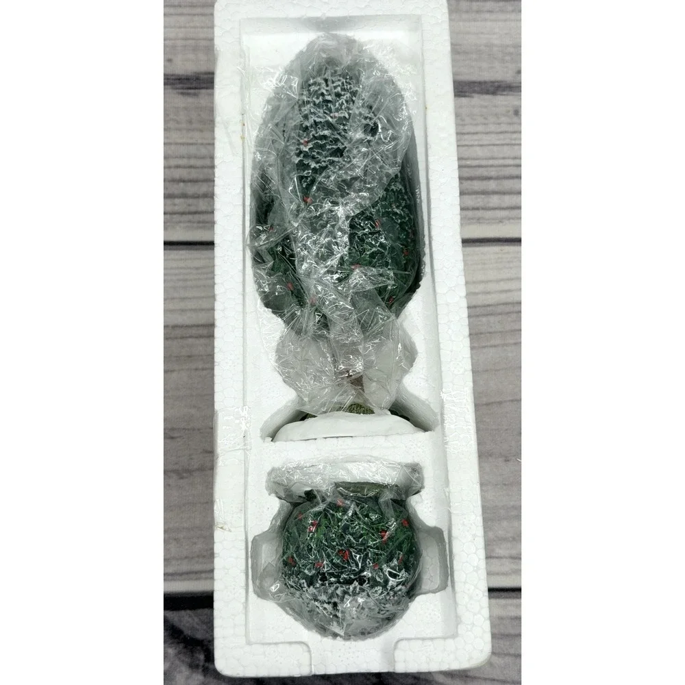 DEPT 56 HOLLY TREE AND BUSH CHRISTMAS‎ VILLAGE ACCESSORY  - RETIRED